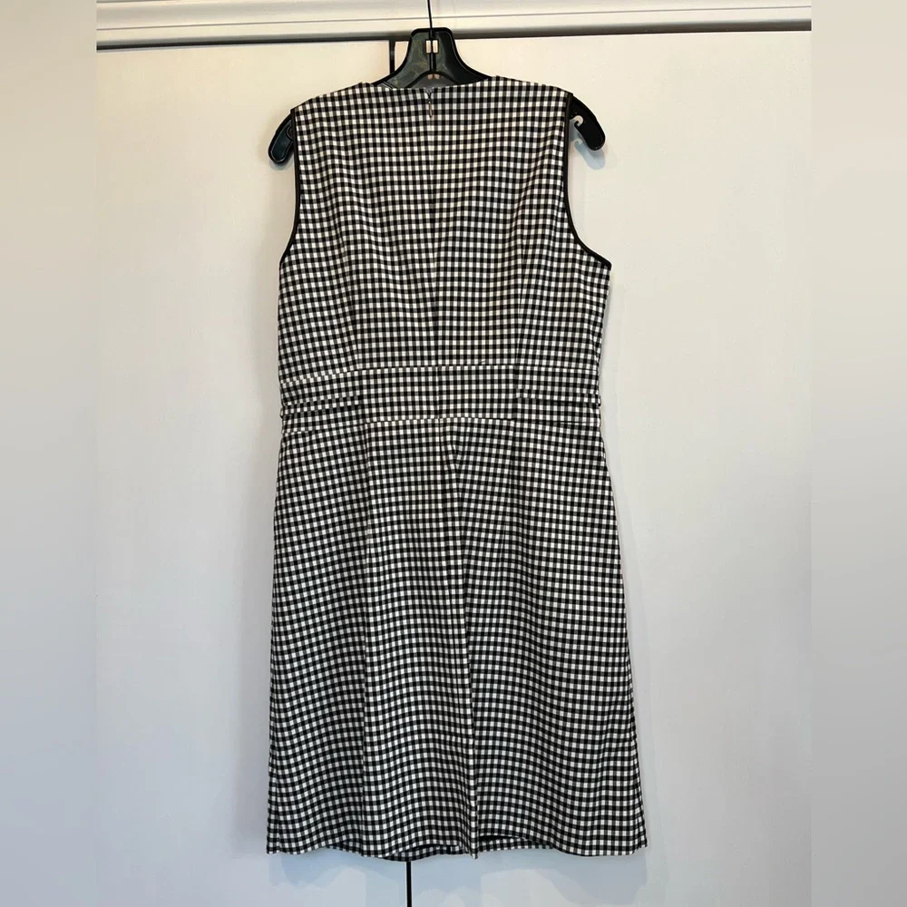 NWT Marc Cain shift dress. Size 5 in Marc Cain (L) - Picture 2 of 16